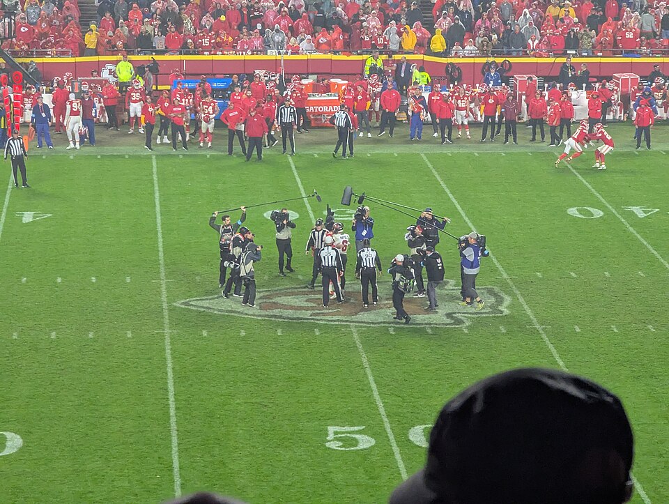 Overtime Coin Toss

Patrick Mahomes, Baker Mayfield, and referee John Hussey met at mid field for the overtime coin toss