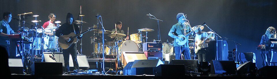 Modest Mouse Removes Guitarist Simon O'Connor From Tour Over Messages to Minor