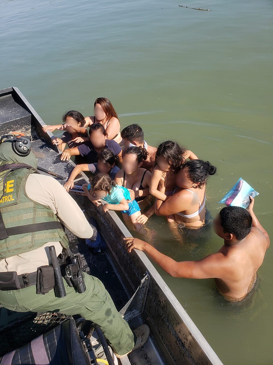 DEL RIO, Texas – U.S. Border Patrol agents assigned to the Eagle Pass Station Marine Unit rescued 13 individuals who attempted to cross the Rio Grande River, Sept. 3. At approximately 10:20 a.m., Border Patrol agents spotted a group of suspected illegal aliens attempting to cross the Rio Grande Rive
