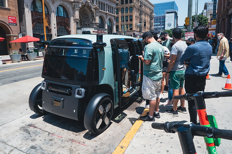 Zoox Begins Charging for Robotaxi Rides in Las Vegas on August 10