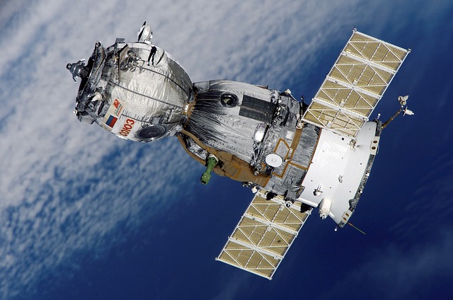 Space Debris Removal Companies See Growing Business Opportunity in Orbital Cleanup