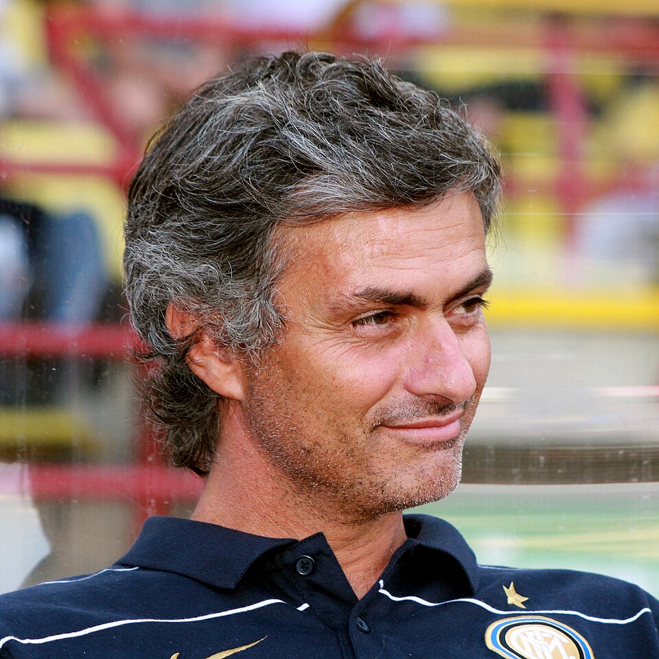Mourinho Confirms He Agreed to Replace Ferguson at Manchester United