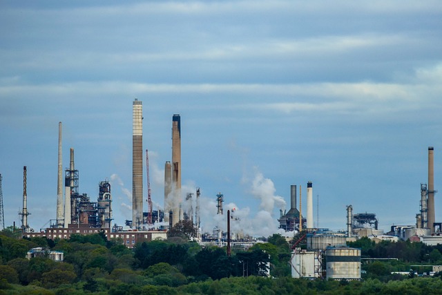 Ukrainian Drones Kill 13 in Tatarstan Oil Refinery Strike