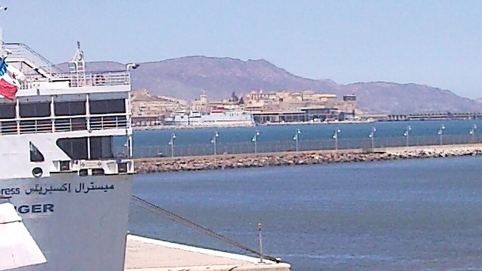 Ceuta Mayor Demands Detention of Thousands of Migrants Still in Spanish Territory
