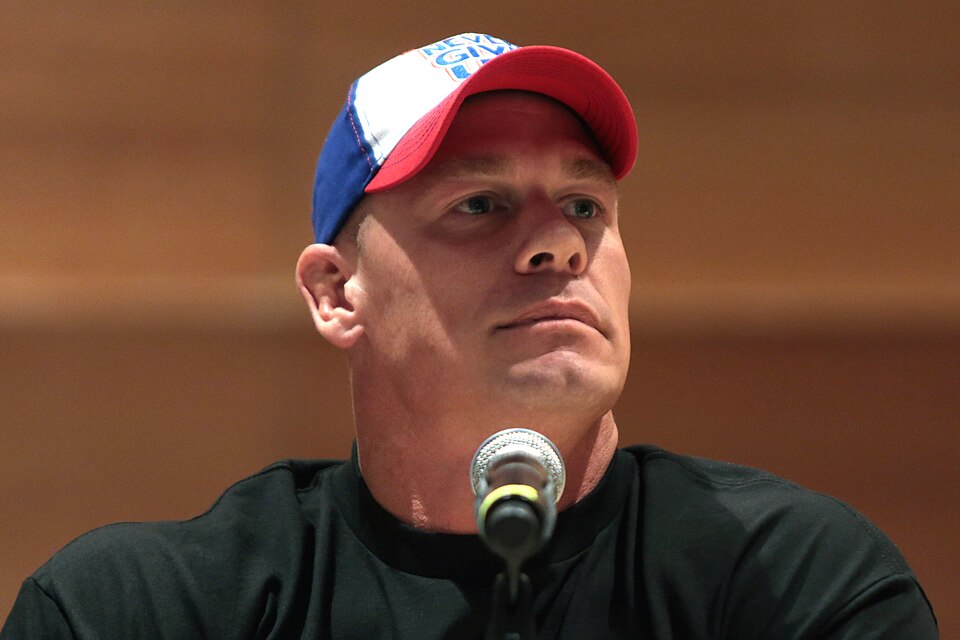 John Cena speaking at the 2016 Phoenix Comicon Fan Fest at the Phoenix Convention Center in Phoenix, Arizona.