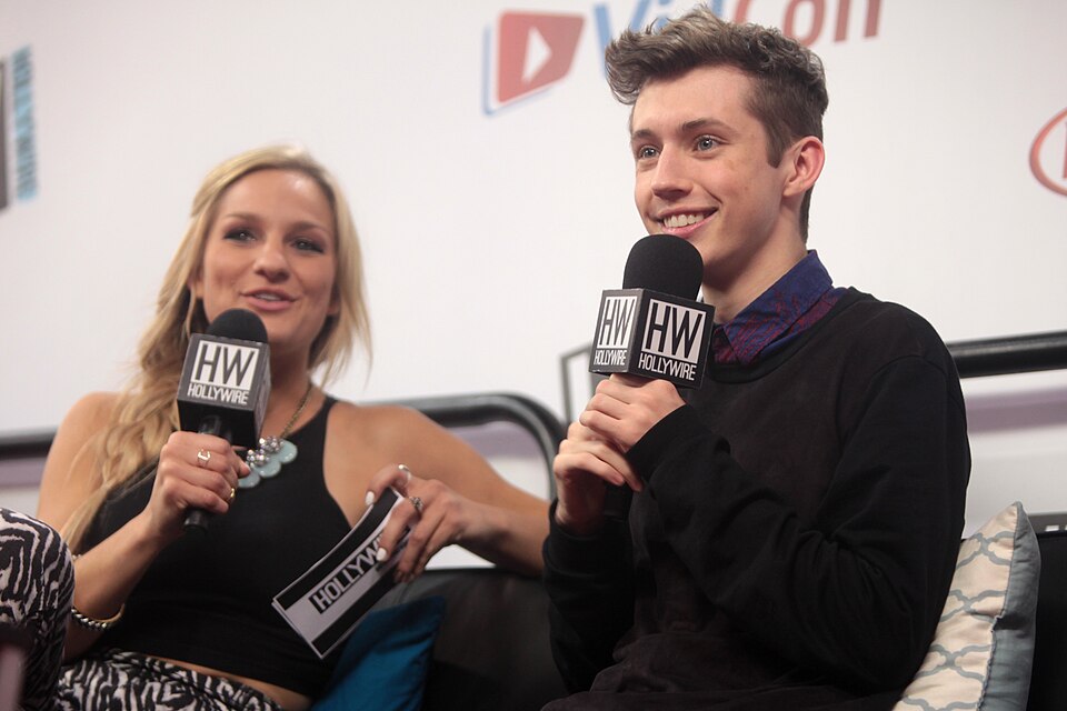Troye Sivan Releases New Single With Nicole Kidman Starring in Music Video