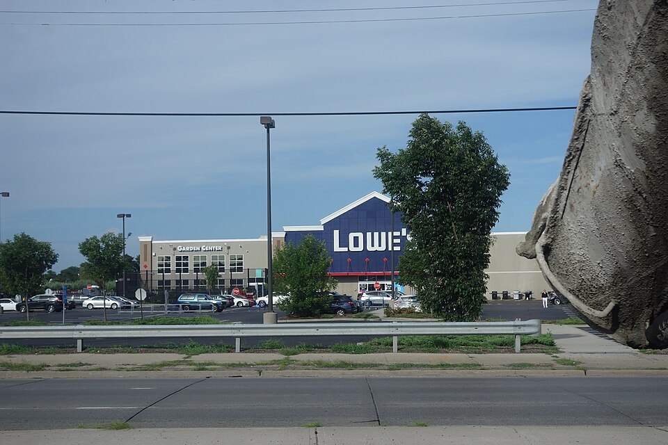 Looking east from a Far Rockaway-bound Q113 Limited bus at the Lowe's at the north end of the Five Towns Shopping Center, on Rockaway Turnpike / Rockaway Boulevard between Brookville Boulevard Meyer Avenue in Woodmere, Five Towns, Nassau County, New York, across from Meadowmere, Queens.
