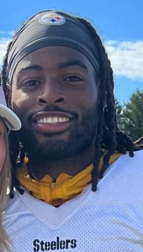 Giants Sign Najee Harris to One-Year Deal, Release JuJu Smith-Schuster