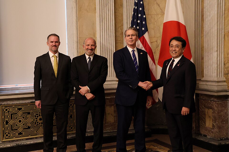 Ryōsei Akazawa, Minister of State for Economic and Fiscal Policy, met Scott Bessent, Secretary of the Treasury, Howard Lutnick, Secretary of Commerce, and Jamieson Greer, Trade Representative, in the District of Columbia on May 1, 2025.