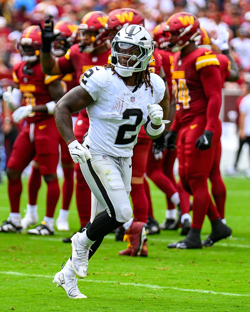 LANDOVER, MD - The Washington Commanders take on the Las Vegas Raider at Northwest Stadium in Week 3 of the 2025 NFL season. (Joe Glorioso / All-Pro Reels)