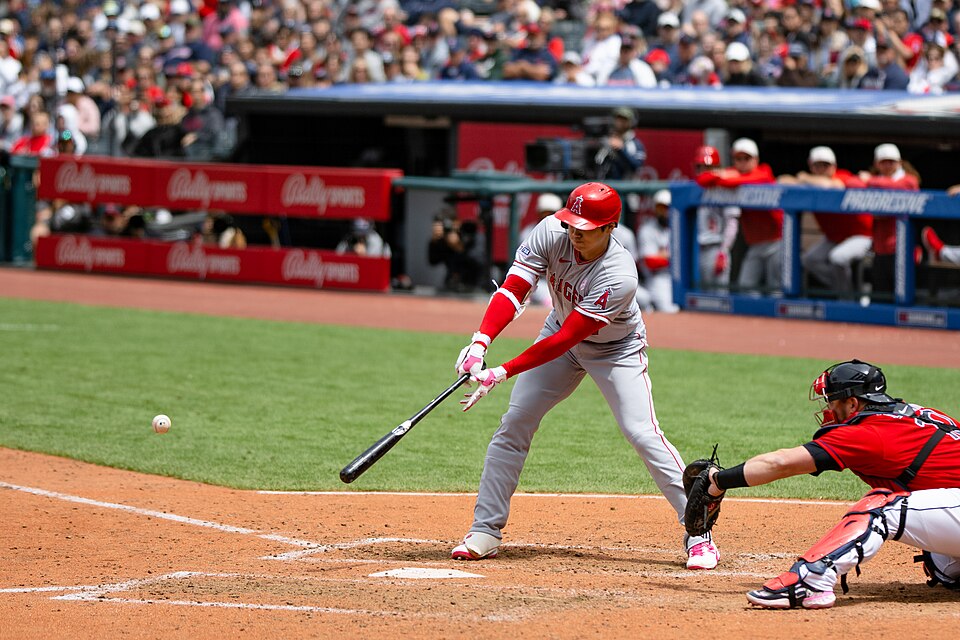 Cleveland Guardians Sweep Colorado Rockies Behind DeLauter's Two Triples