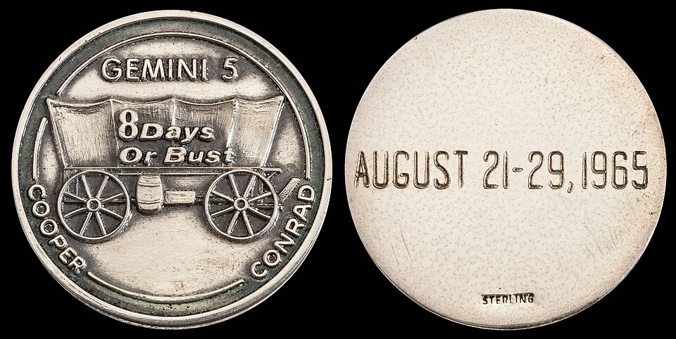 Gemini 5 Flown Silver Fliteline Medallion(6103-40063)
