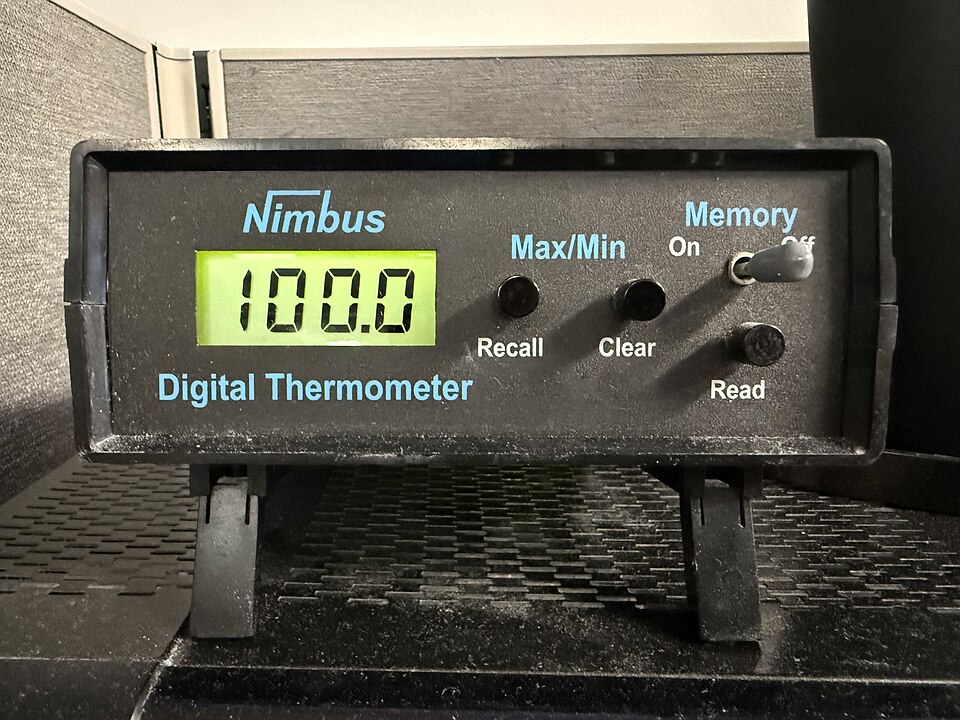 Nimbus digital thermometer displaying a temperature of 100.0 degrees Fahrenheit at the National Weather Service's Philadelphia/Mount Holly Weather Forecast Office in Westampton Township, Burlington County, New Jersey