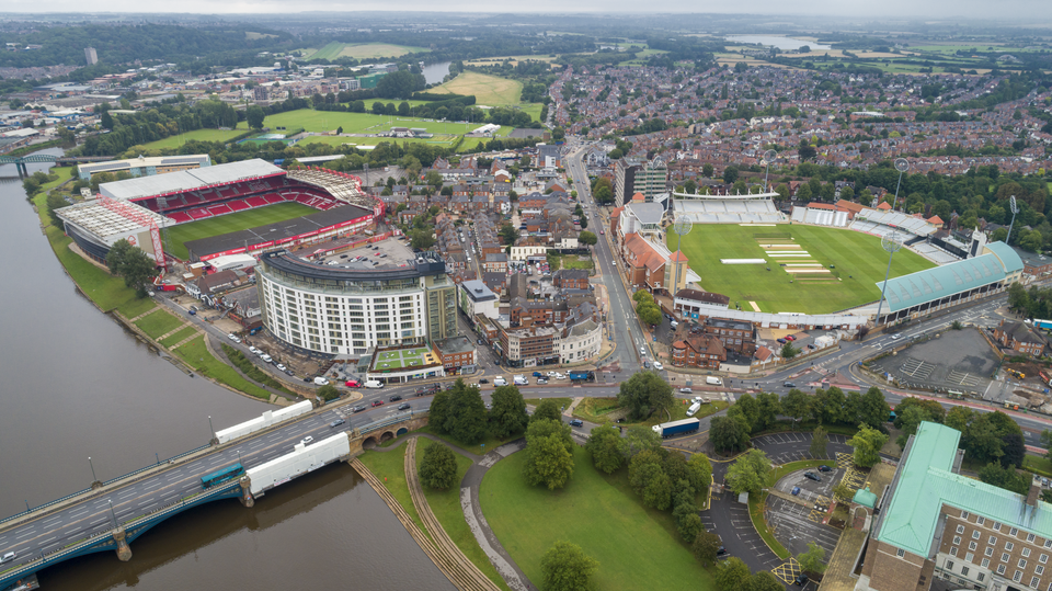 The home of Nottingham Forest and Nottinghamshire County Cricket Club, separated by Radcliffe Road.