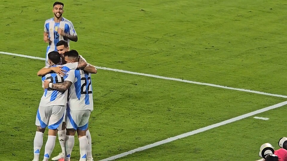 Manchester City Signs Enzo Fernandez for Joint-British Record 125 Million Pounds
