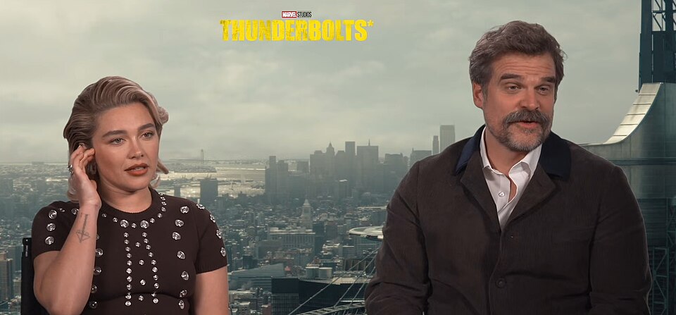 Florence Pugh &amp; David Harbour in an interview with Escorpión Dorado in 2025  (2:00)