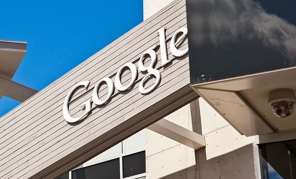 Google Headquarters Google Logo