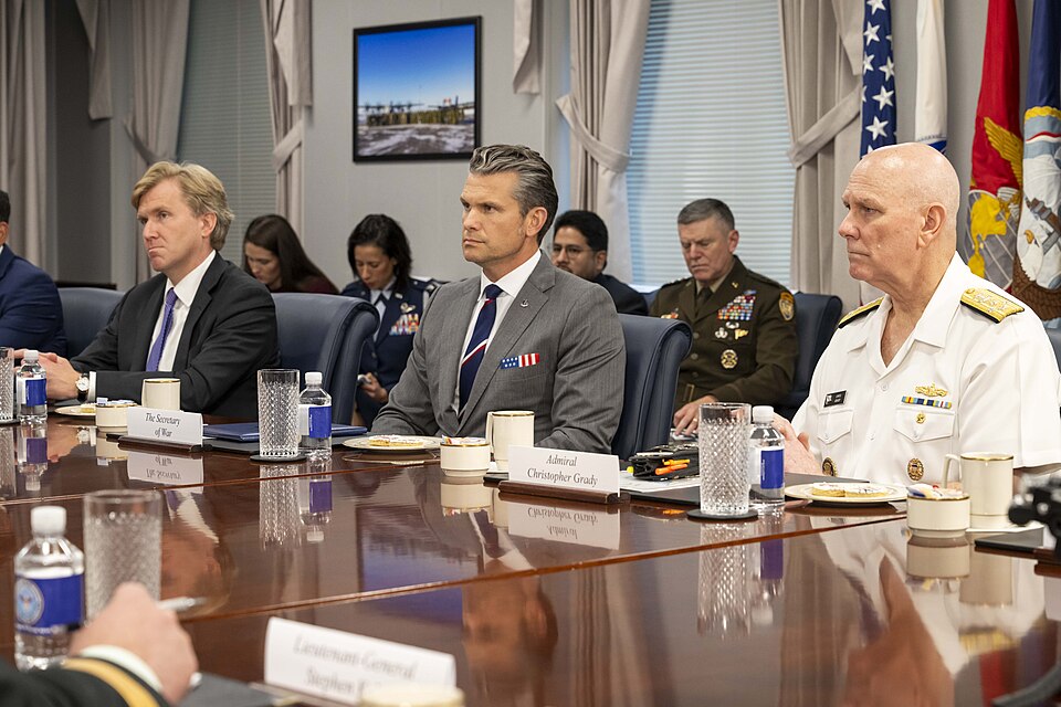Republican Senator Calls on Trump to Remove Defense Secretary Hegseth