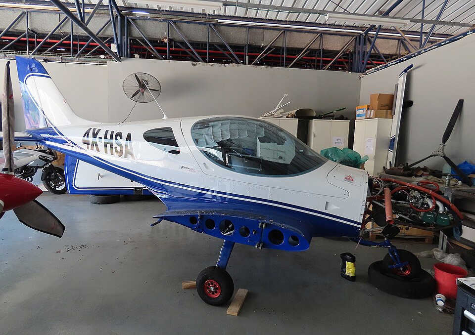 4X-HSA at Rishon Lezion airfield hangar.