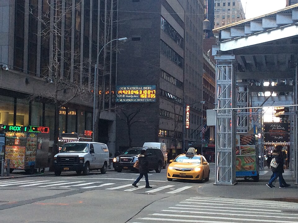6 Av and 44 St in Manhattan, closer up photo showing National Debt Clock, February 2017