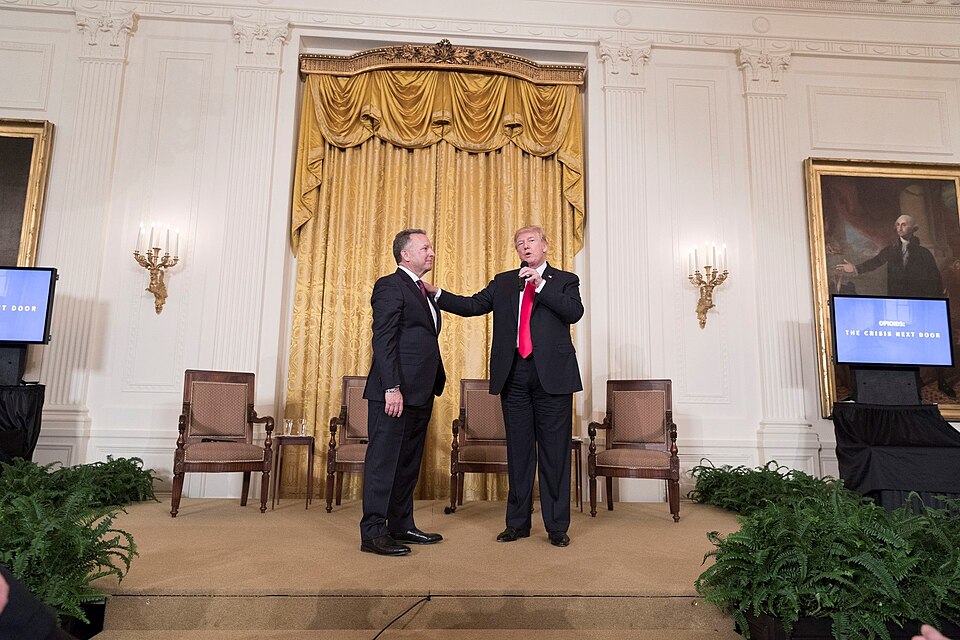 President Donald J. Trump welcomes his friend Steve Witkoff to speak at the Opioid Summit in the East Room of the White House, Thursday, March 1, 2018, in Washington, D.C., telling how he lost his son to an opioid overdose in 2011. (Official White House Photo by Shealah Craighead)