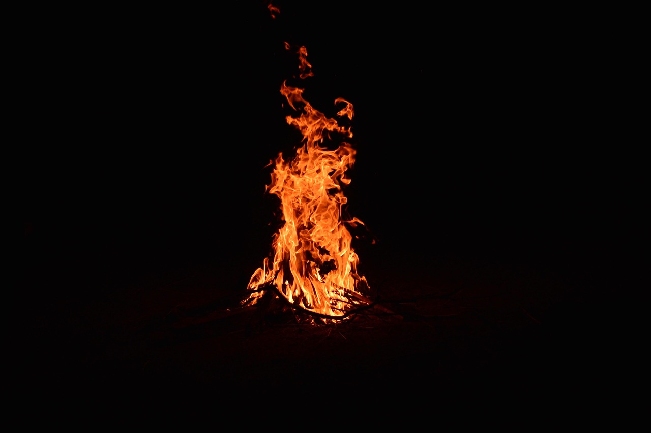 How Firelight May Have Shaped the Origins of Spoken Language
