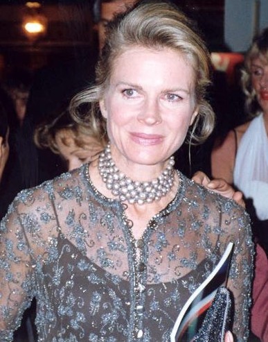 Murphy Brown Episode Sparks National Conversation Amid Political Controversy