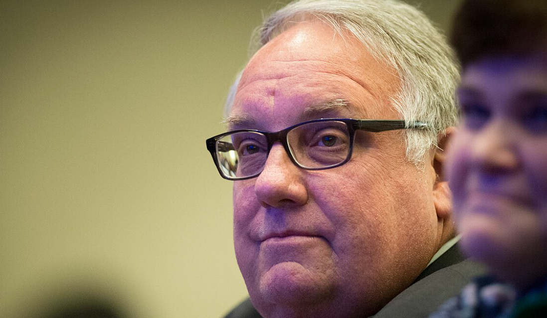 Howard Buffett Takes Over Berkshire Hathaway Chairmanship