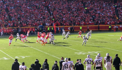 Tyquan Thornton Out 12 to 16 Weeks After Dislocated Ankle
