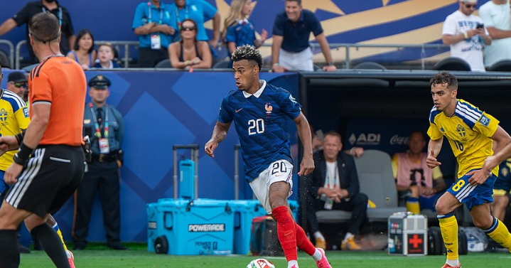 France Routs Belgium 4-1 After Late Nations League Surge