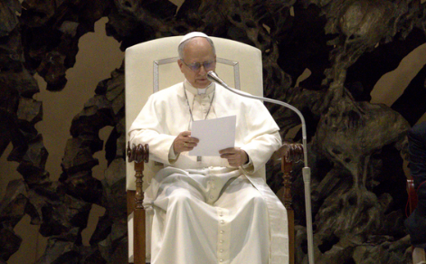 Pope Leo XIV Diagnosed With Lung Cancer After Successful Surgery in Rome